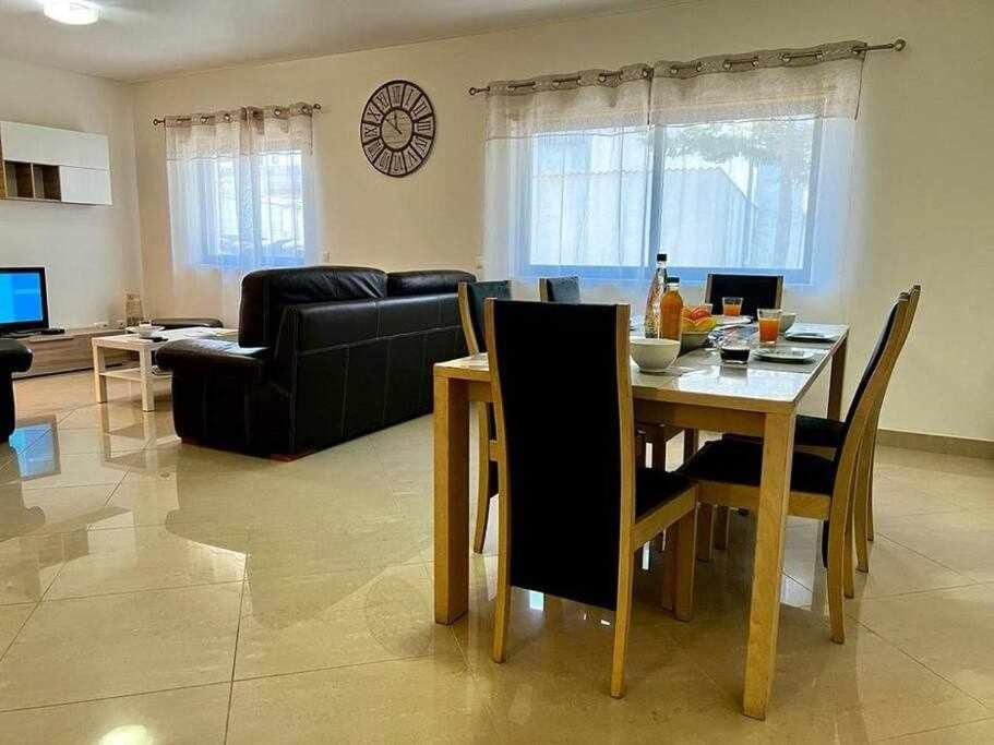 Ferienwohnung Mar E Sol By T3 Wifi E Estacionamento Quarteira Exterior foto
